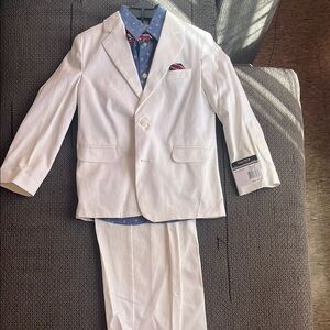 NWT Boys' White 4 Piece Suit Set